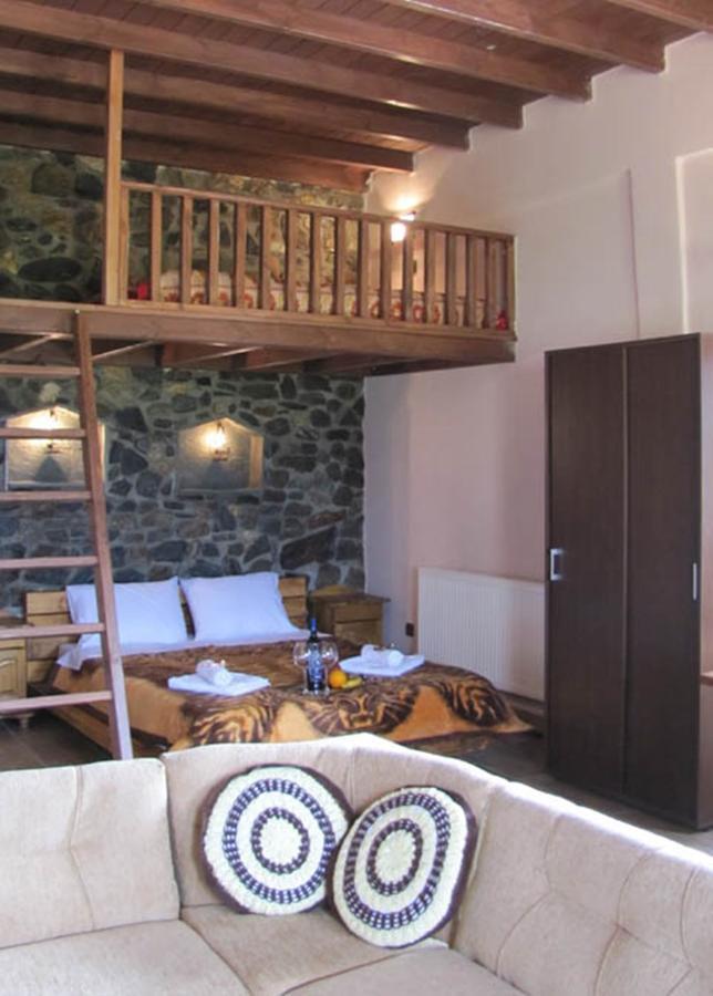 Bed and Breakfast Ihnilatis Kerkíni Exterior foto
