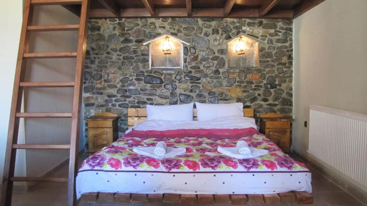 Bed and Breakfast Ihnilatis Kerkíni Zimmer foto