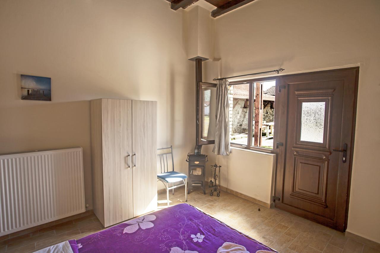 Bed and Breakfast Ihnilatis Kerkíni Exterior foto